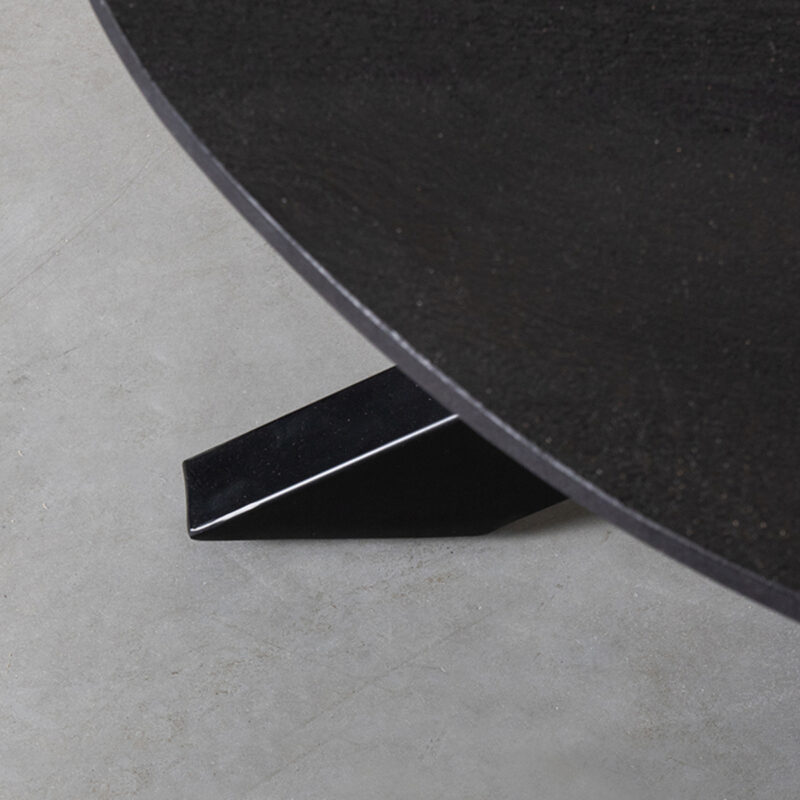 Tafel Otis van Label51, Zwart
