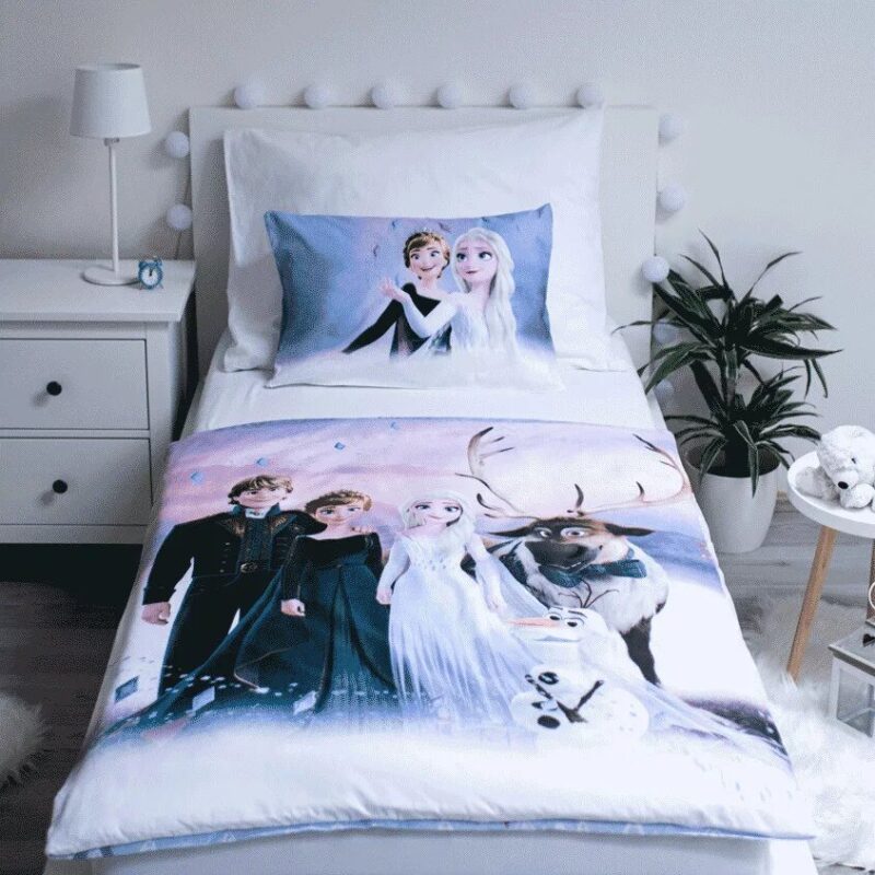 100% katoen dekbedset Family 100 x 135 cm 40 x 60 cm van Disney Frozen in 100 x 135 cm