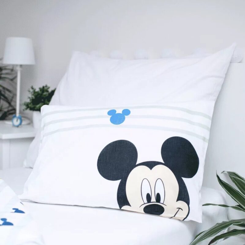 Beddengoed Mickey Mouse Smile 100 x 135 cm wit 100 x 135 cm van Disney Mickey Mouse, Wit