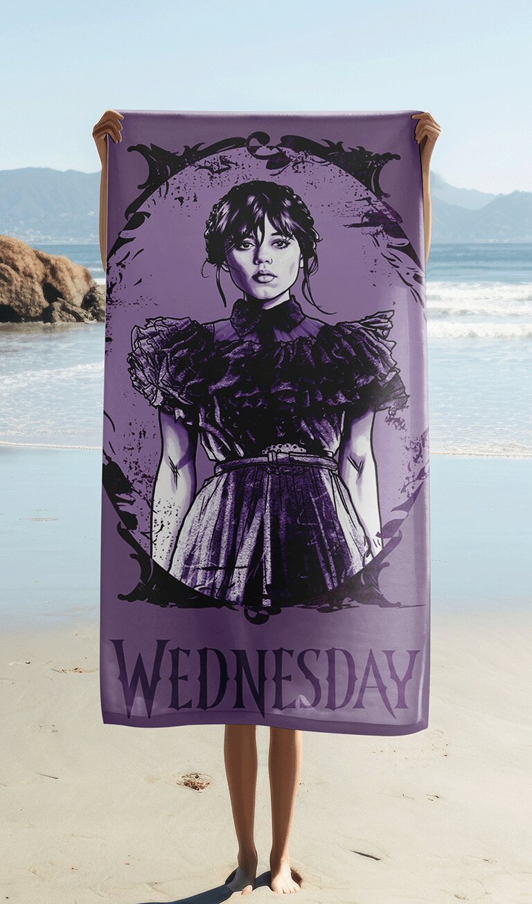 100% katoen strandhanddoek paars 70 x 140 cm van Wednesday in 70 x 140 cm