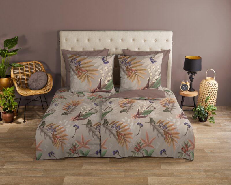 Bladeren overtrek van Good Morning, 135 x 200 cm, kussensloop 80 x 80 cm - Multicolor