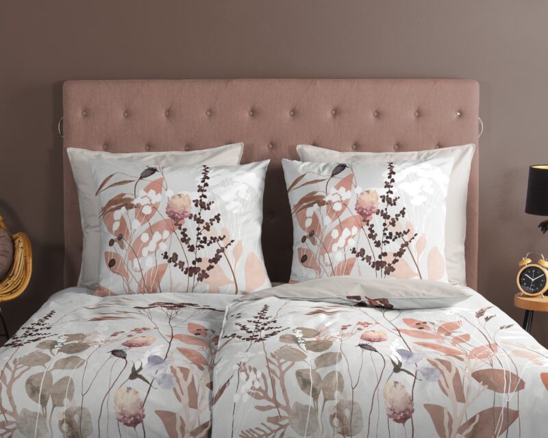 100% katoen dekbedset bloemen en bladeren van Good Morning in 135 x 200 cm - kussensloop 80 x 80 cm