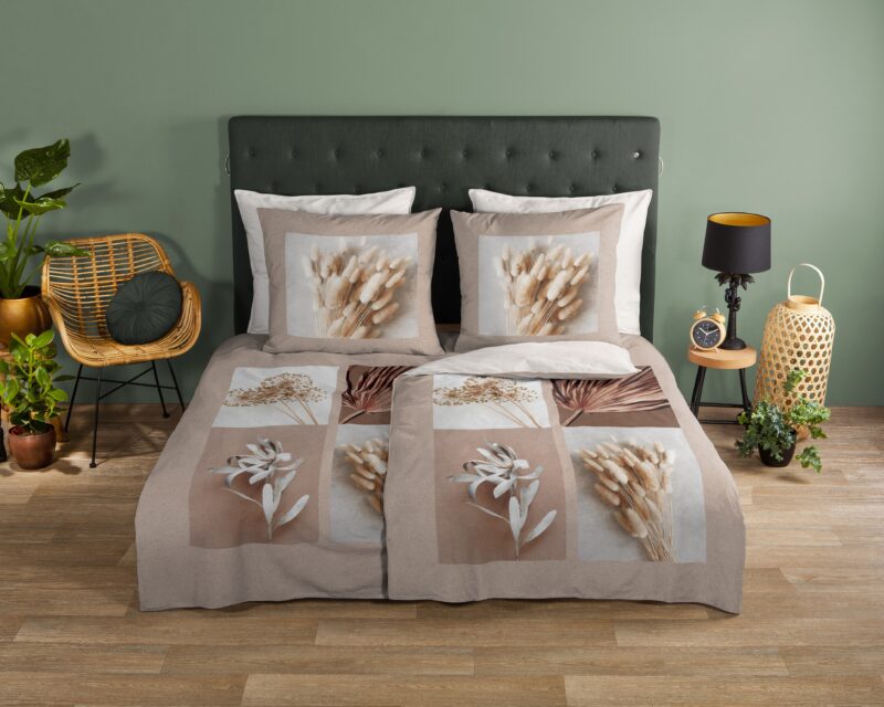 Droog bloemen overtrek van Good Morning, 135 x 200 cm, kussensloop 80 x 80 cm