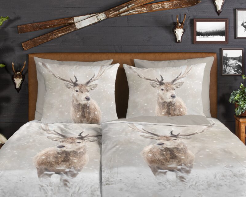 100% katoen/flanel dekbedset herten in winterlandschap van Good Morning in 135 x 200 cm