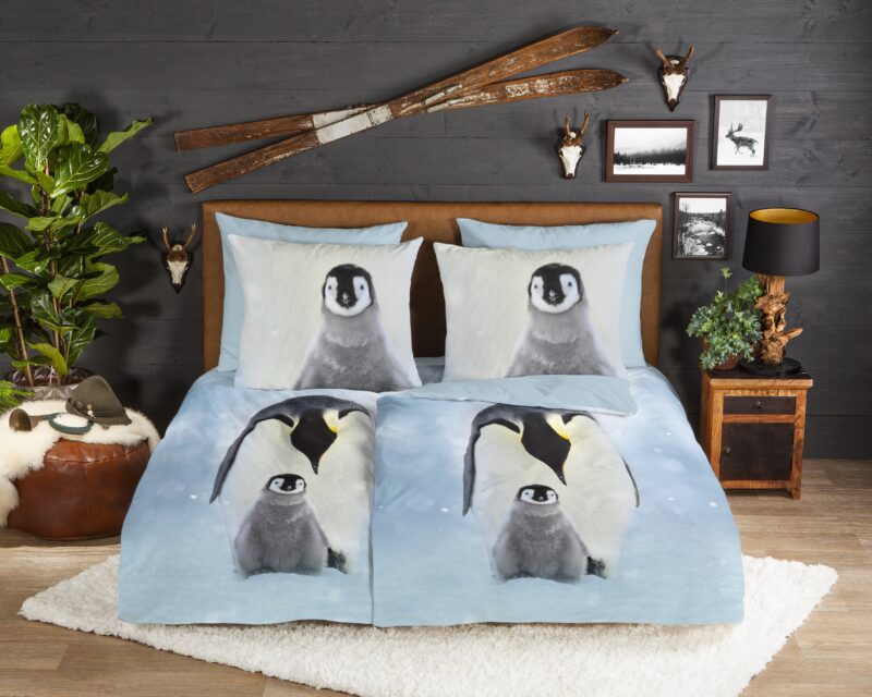 Pinguins overtrek van Good Morning, 135 x 200 cm, kussensloop 80 x 80 cm - Multicolor