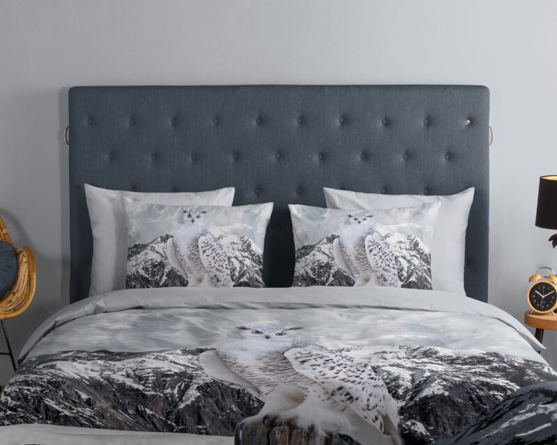 100% katoen dekbedset sneeuwuil in de sneeuw van Good Morning in 200 x 200/220 cm