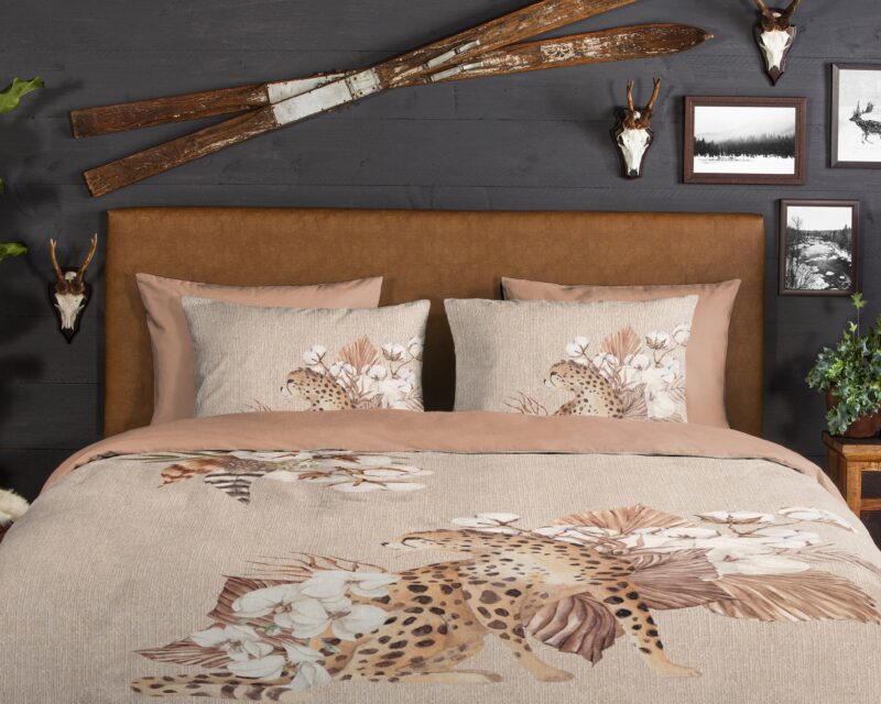 100% katoen/flanel dekbedset tijger en bloemen van Good Morning in 240 x 200/220 cm