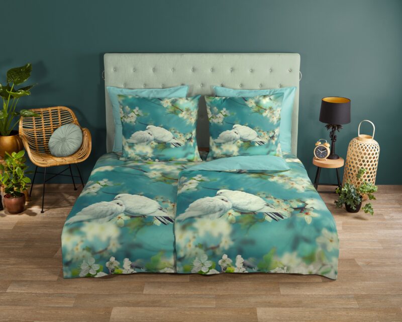 Witte duiven overtrek van Good Morning, 135 x 200 cm, kussensloop 80 x 80 cm