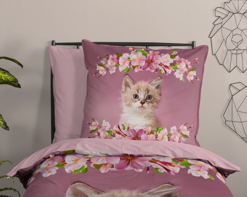 100% katoen dekbedset kitten poes met bloemen van Good Morning in 135 x 200 cm