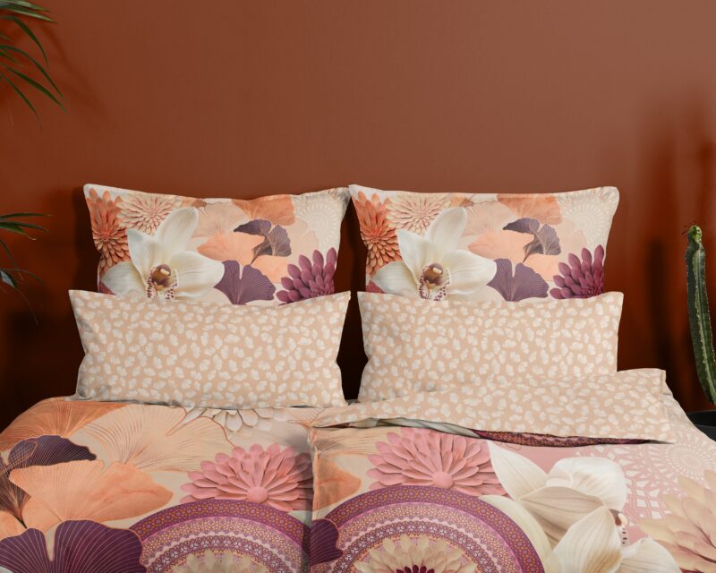 100% katoen/satijn dekbedset "" van HIP in 135 x 200 cm - kussensloop 80 x 80 cm