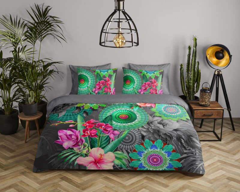 Mandala's en bloemen overtrek van HIP, 200 x 200/220 cm, kussensloop 60 x 70 cm - kussensloop 60 x 70 cm