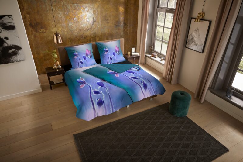 Bloemen en een vlinder overtrek van Pure, 135 x 200 cm, kussensloop 80 x 80 cm