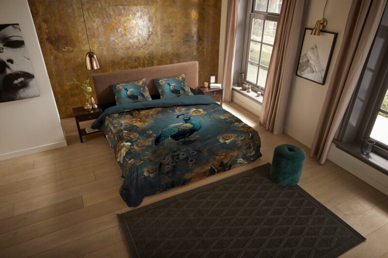 Pauw met gouden bloemen overtrek van Pure, 135 x 200 cm, kussensloop 80 x 80 cm