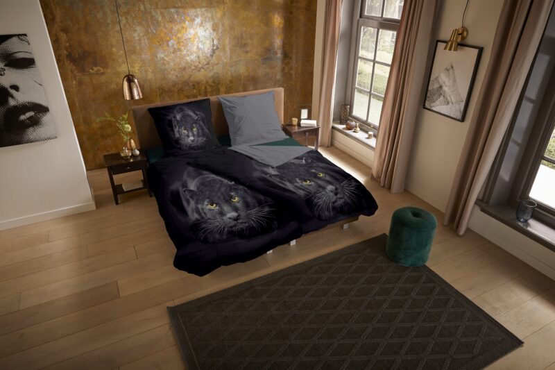 Zwarte panter overtrek van Pure, 135 x 200 cm, kussensloop 80 x 80 cm