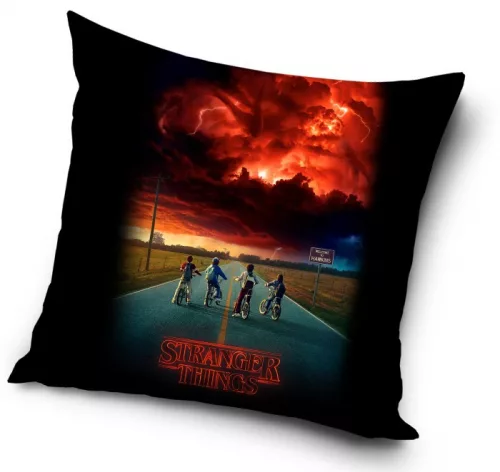 Stranger Things kussen bikers 40 x 40 cm - Multicolor - 40 x 40 cm - 100% Polyester