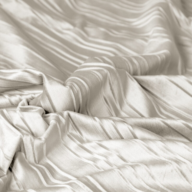 Sleeptime bed 200 x 220 cm van Velvet - Beige