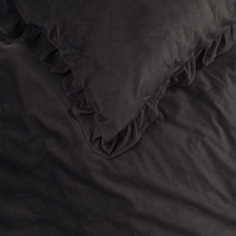 Velvet Ruffles Zwart 240 x 220 Sleeptime