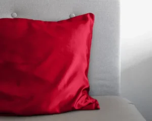 Sleeptime kussensloop Rood cm - Rood - 100% Microvezel glanssatijn