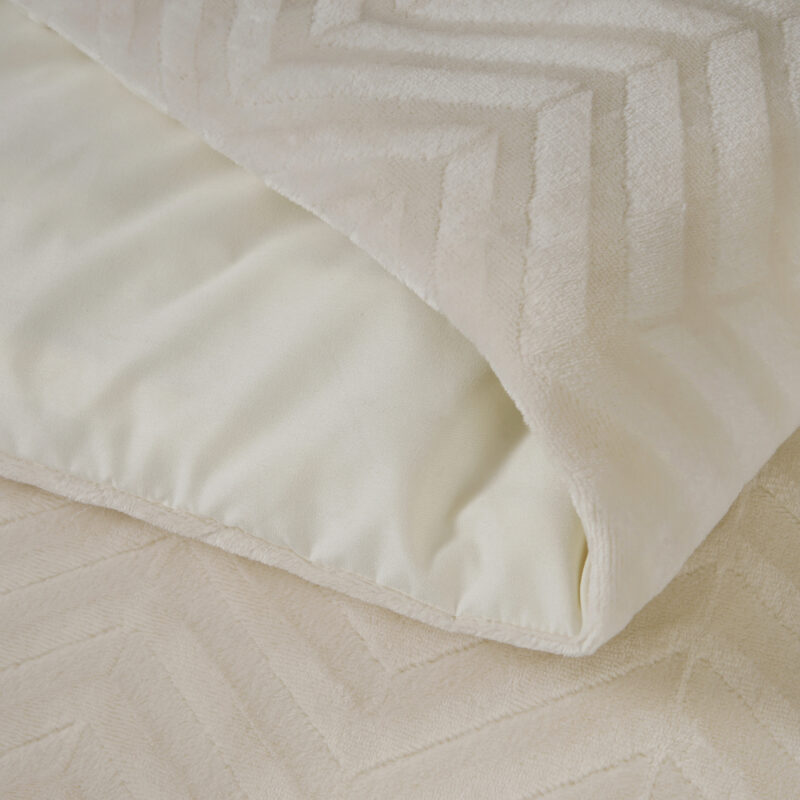 Sleeptime bed 240 x 220 cm van Polyester - Crème