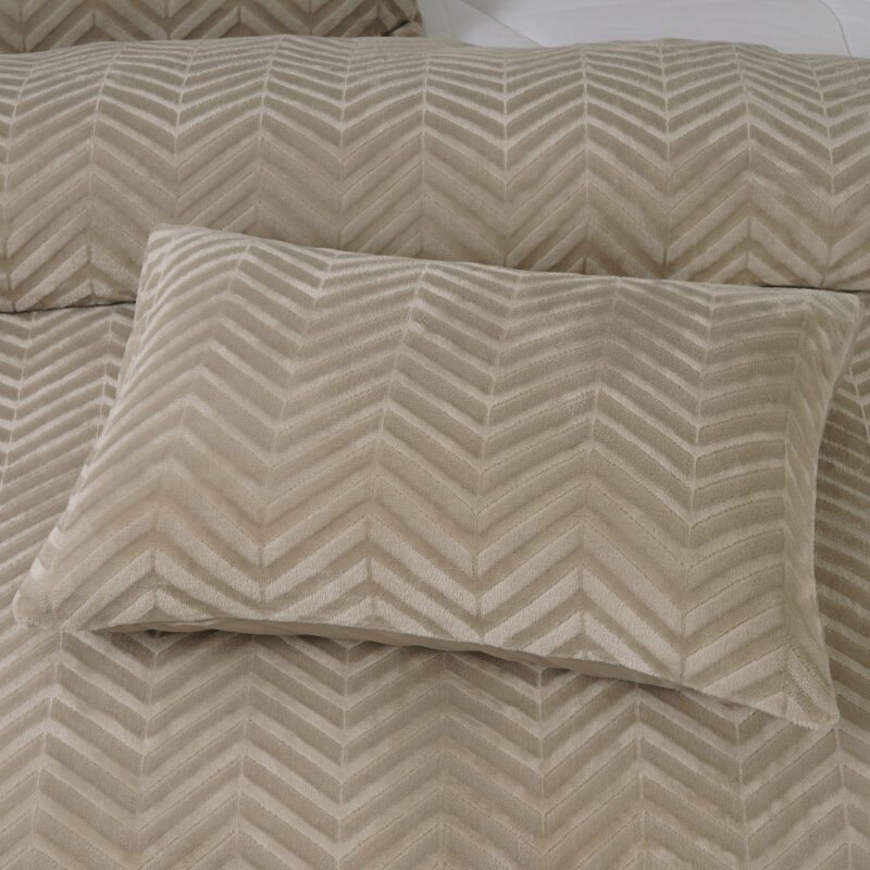 Sleeptime Chevron Teddy Taupe 240 x 200/220 cm