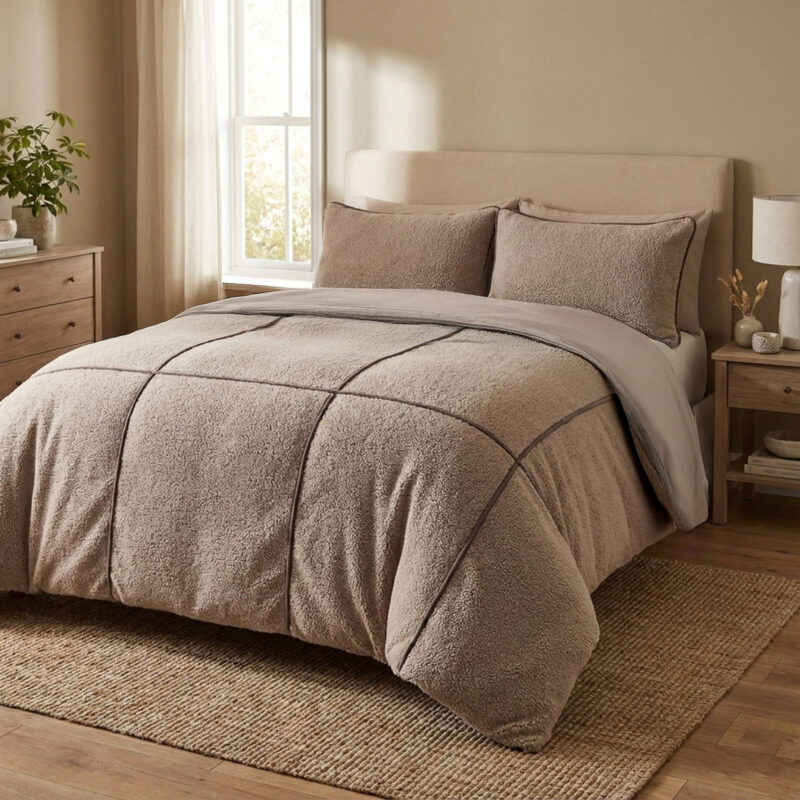 Sleeptime Teddy Trim Taupe 200 x 200/220 cm