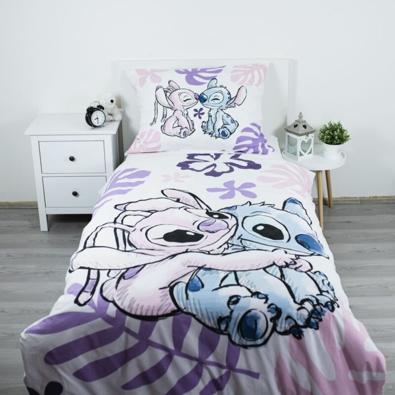 100% katoen dekbedset Angel hugs 140 x 200 cm van Lilo en Stitch in 140 x 200 cm