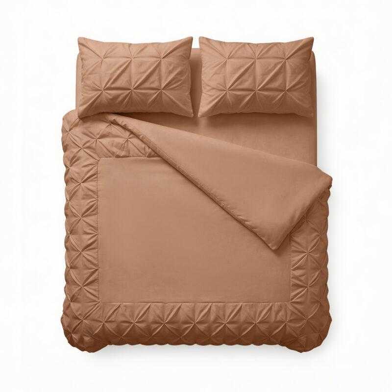 Sleeptime Border Pintuck Mocha Moose 200 x 200/220 cm