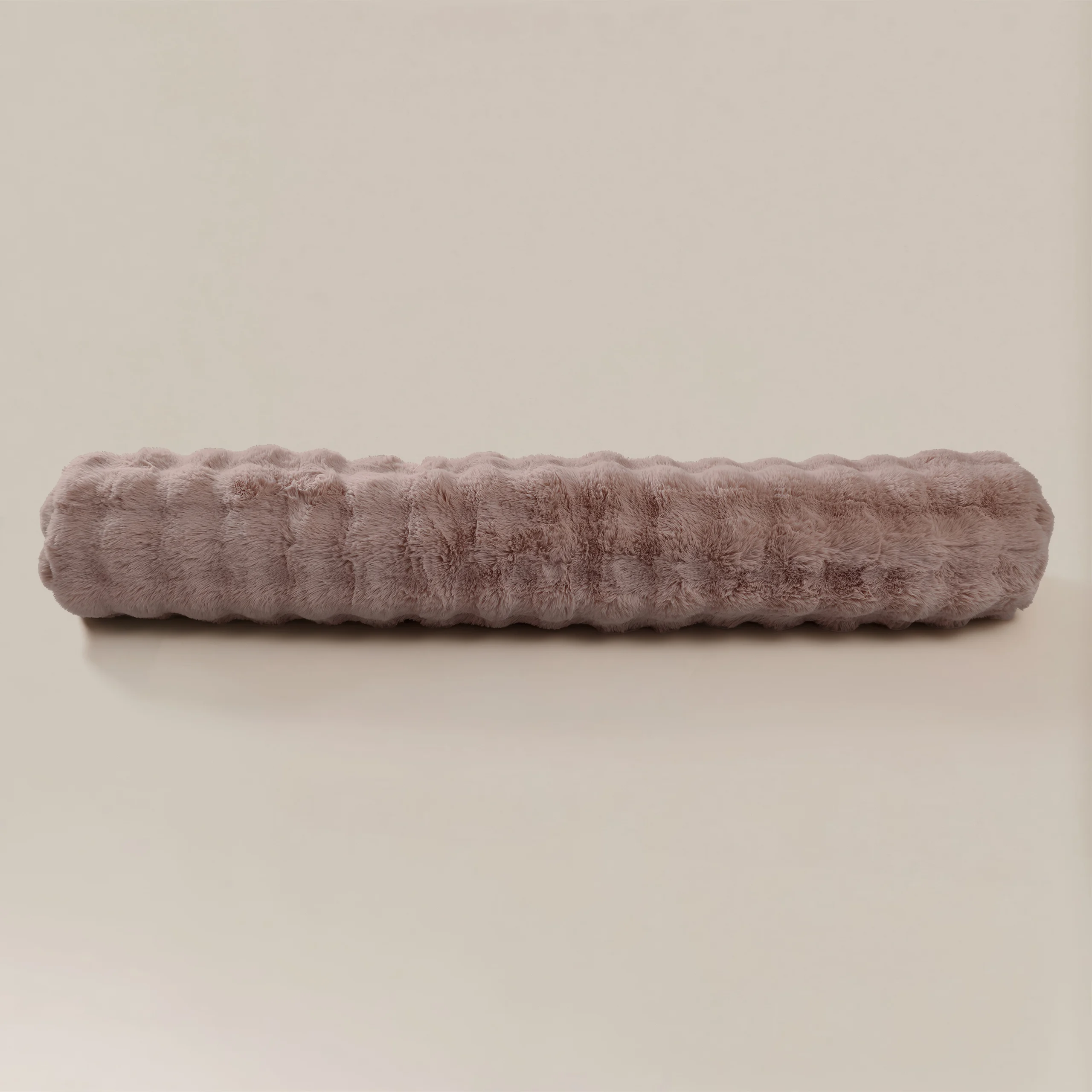 Bed van Primaviera Deluxe, Taupe - Faux Fur Pom