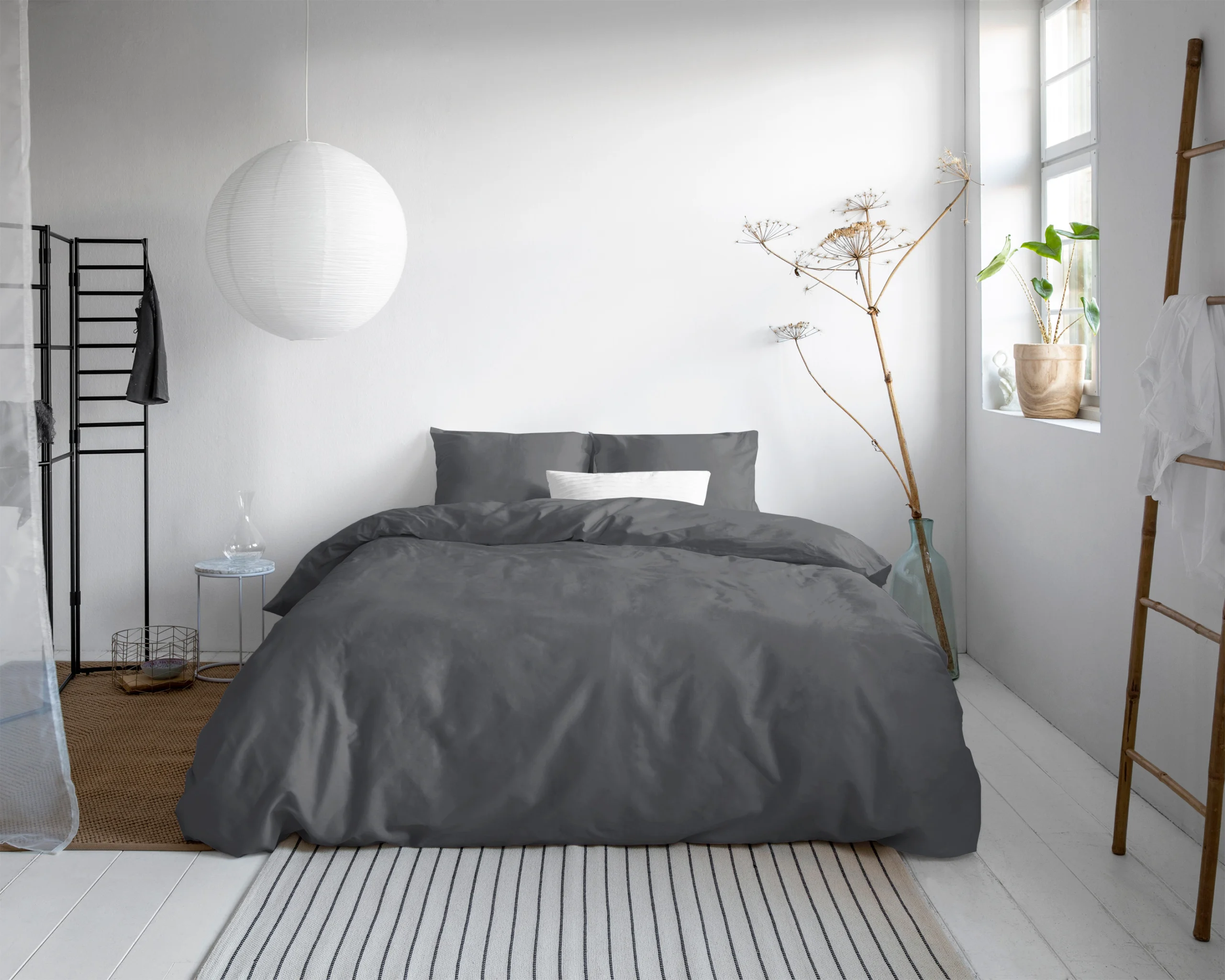 Uni Satijn Dekbedovertrek Antraciet 200 x 200/220 Primaviera Deluxe