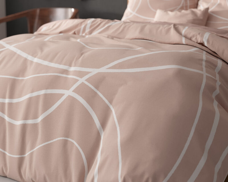 Mahila Roze - Sleeptime bed 240 x 220 cm van Microvezel