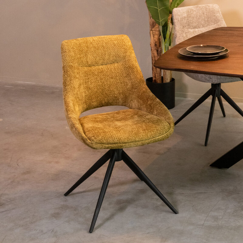 LABEL51 Eetkamerstoel Marlow - Mustard - Chenille - Zwart Metalen Frame