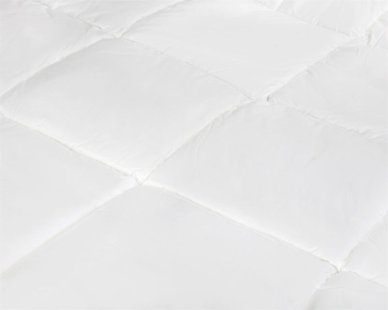 Primaviera Deluxe dekbed 240 x 200 cm van 100% Percal katoen tijk, White
