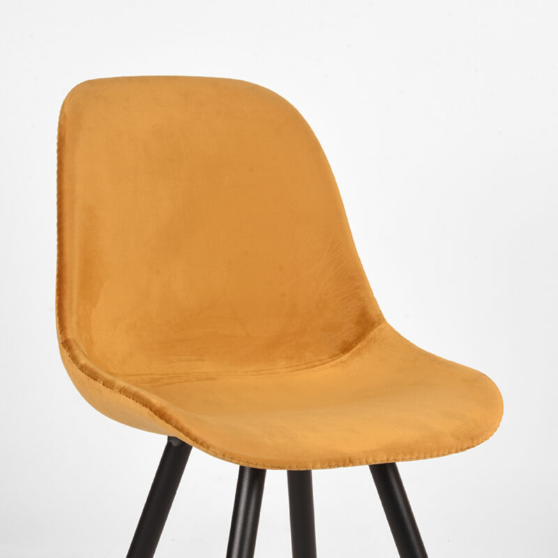 Stoel Capri van Label51, Oker