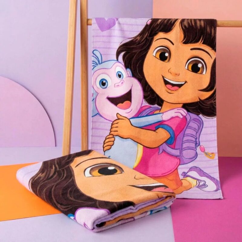 Strandlaken Happy sneldrogend 70 x 140 cm 70 x 140 cm van Dora the Explorer, Roze