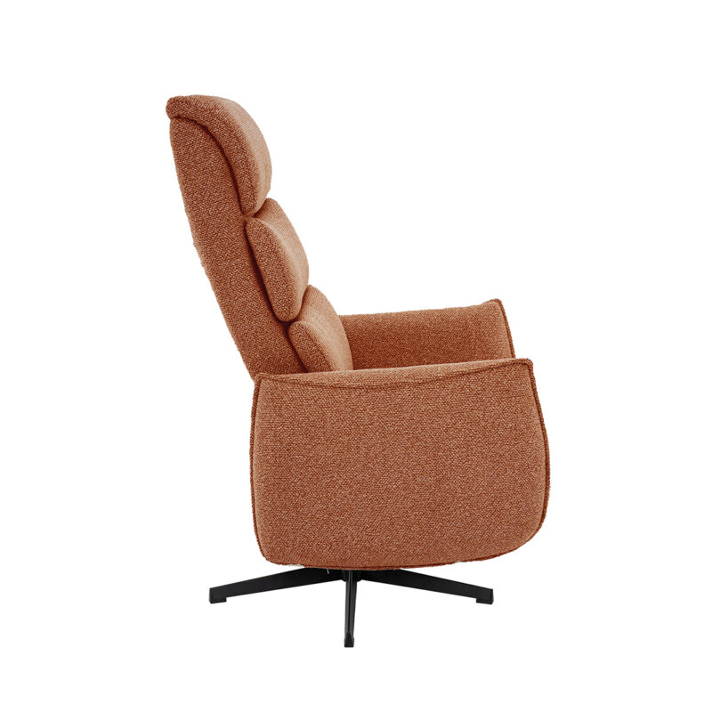 Label51 fauteuil van Royal Boucle, Goteborg - Koraal