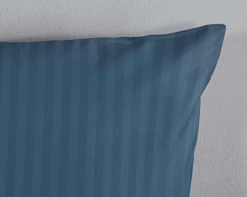 Kussensloop Hotel Sevilla 60 x 70 cm van Descanso, Blauw