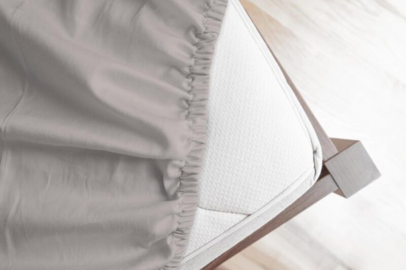 Hoeslaken 90 x 200 cm van HIP, Bruin