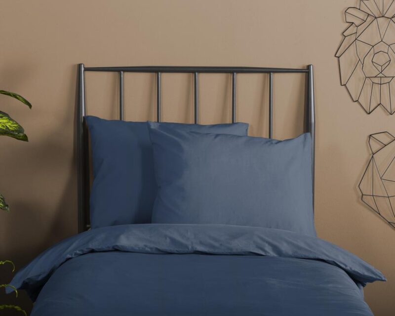 Beddengoed 135 x 200 cm van HIP, Blauw - kussensloop 80 x 80 cm
