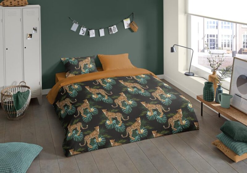 Jordan overtrek van Pure, 135 x 200 cm, kussensloop 80 x 80 cm