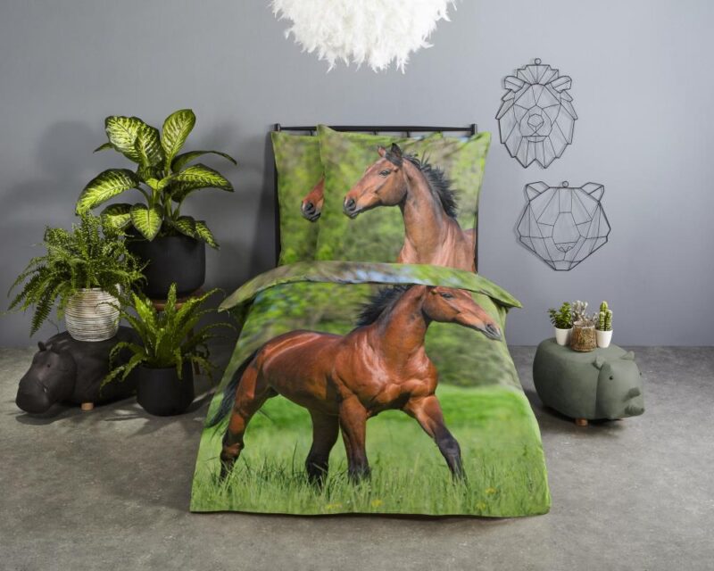 Running Horse overtrek van Good Morning, 135 x 200 cm, kussensloop 80 x 80 cm