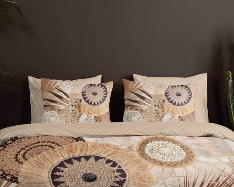 Beddengoed Raeni 155 x 220 cm van HIP, Bruin