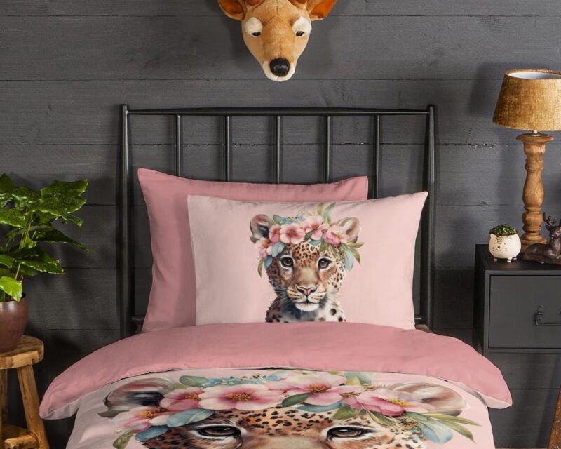 Beddengoed Kiran 140 x 220 cm van Good Morning, Roze
