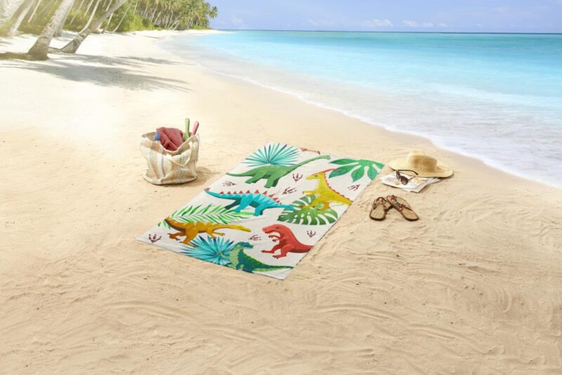 Dinos badlaken van Good Morning, 75 x 150 cm