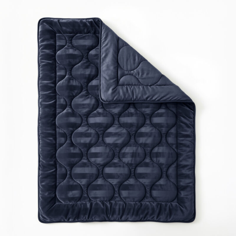 100% Velvet 220 gsm dekbed Hotel Velvet Navy 140 x 200 cm van Sleeptime in 140 x 200 cm