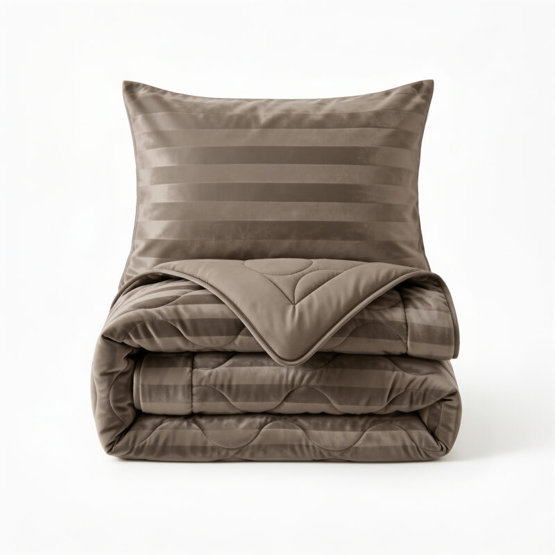 Hotel Velvet Taupe 200 x 200 cm dekbed van Sleeptime, 200 x 200 cm