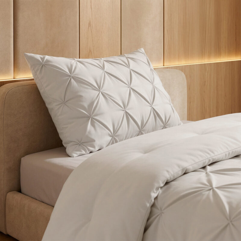 100% Microvezel dekbed Pintuck Off white 140 x 200 cm van Sleeptime in 140 x 200 cm