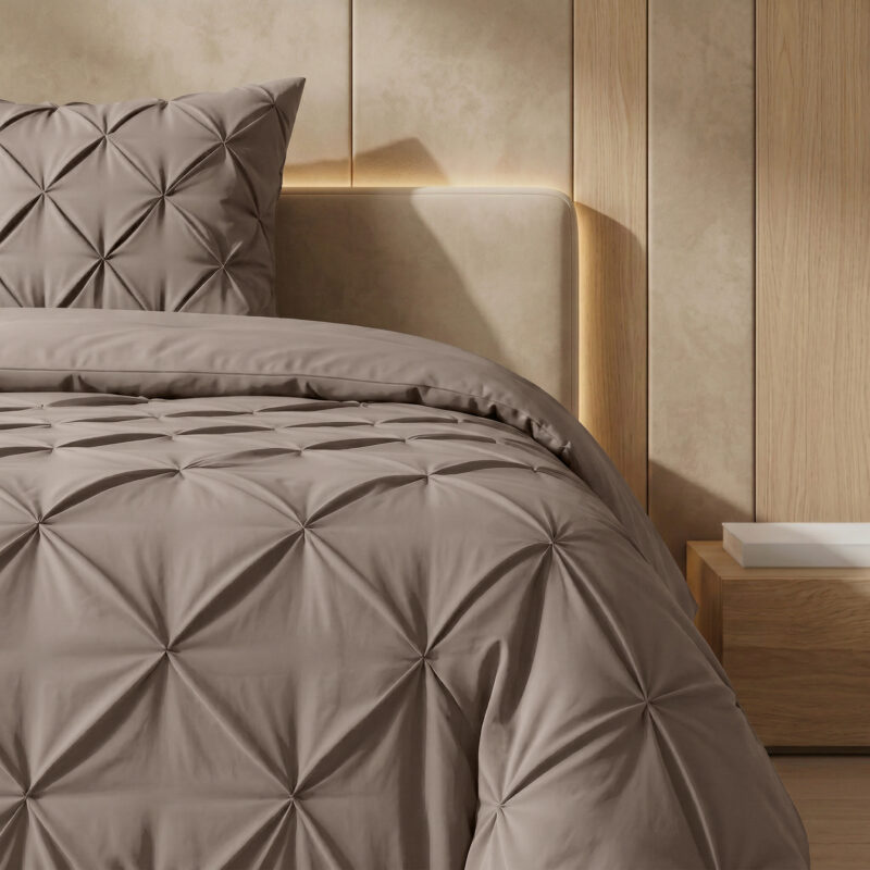 Dekbed Pintuck Taupe 200 x 200 cm 200 x 200 cm van Sleeptime, Taupe