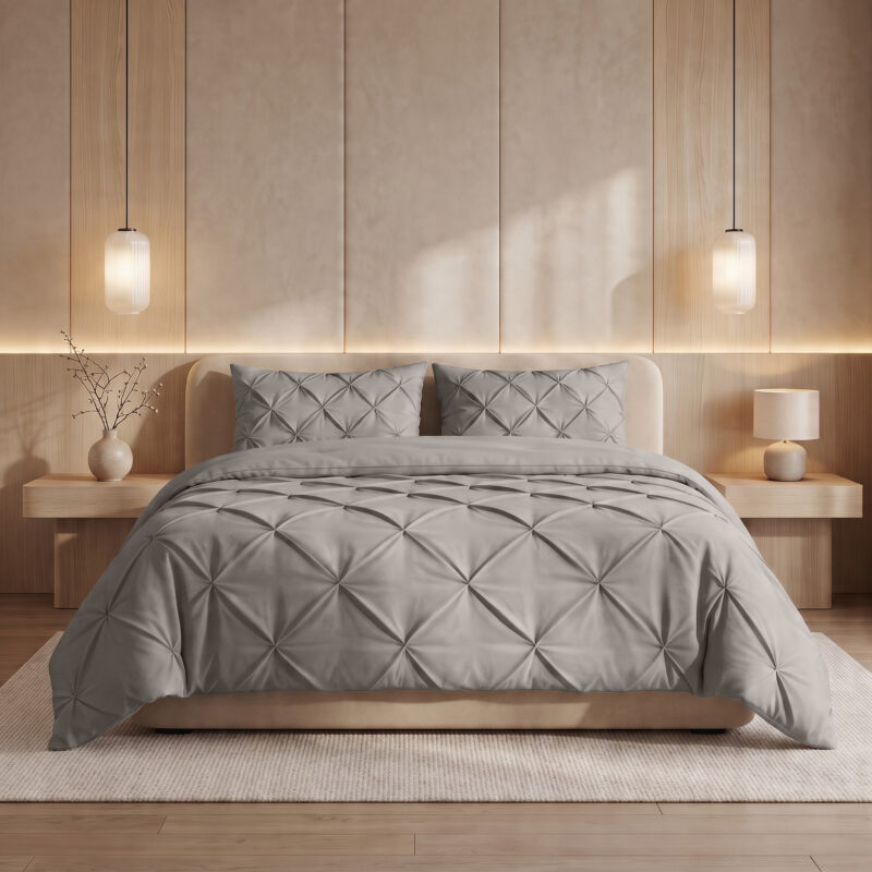 100% Microvezel dekbed Pintuck Taupe/Grijs 240 x 200 cm van Sleeptime in 240 x 200 cm