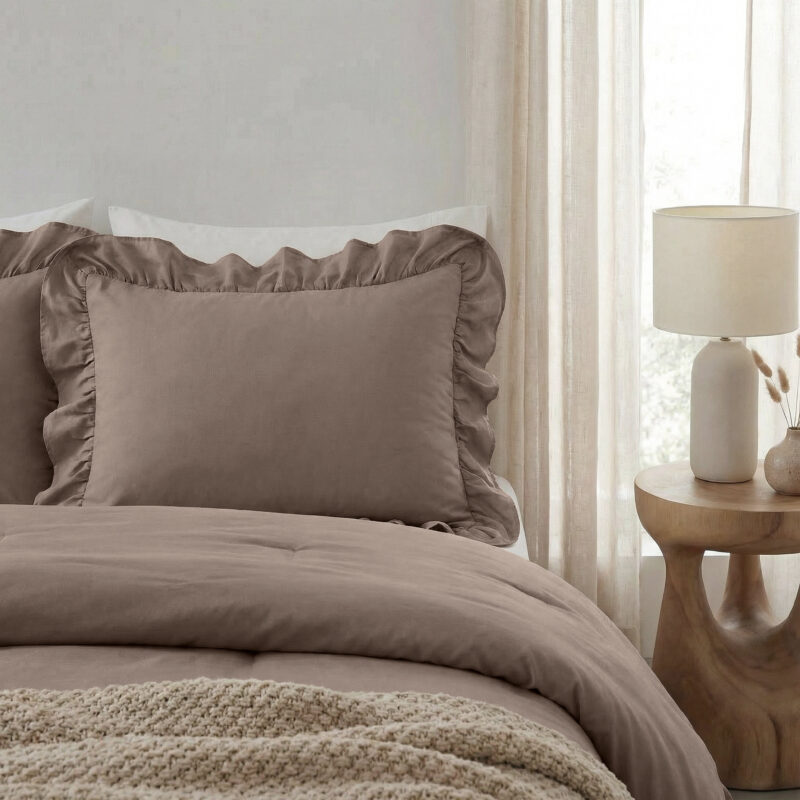 Kussen 60 x 70 cm van Sleeptime, Taupe - kussensloop 60 x 70 cm